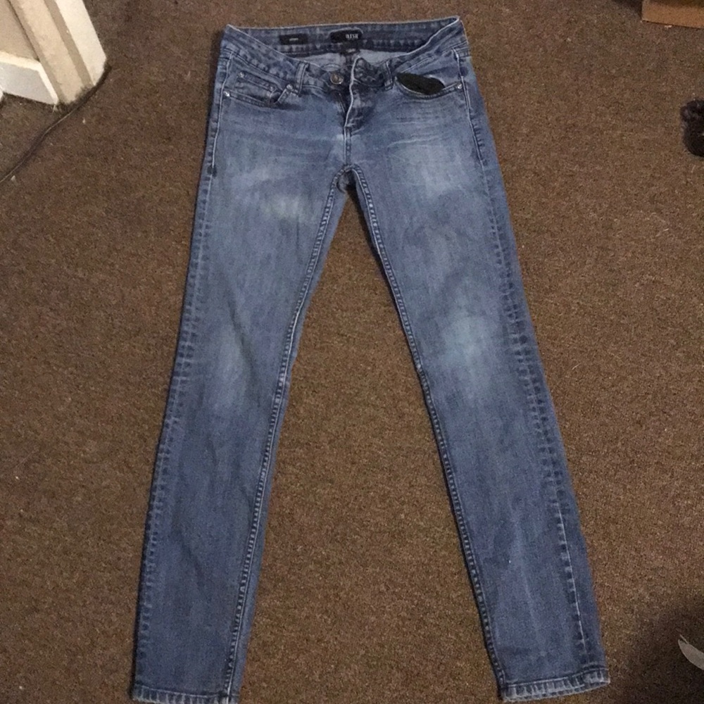 Skinny jeans